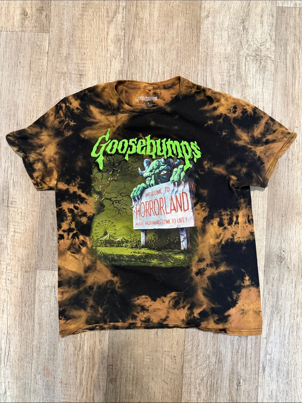 Goosebumps Tie-Dye 'Horrorland' Graphic Tee - Black & Brown